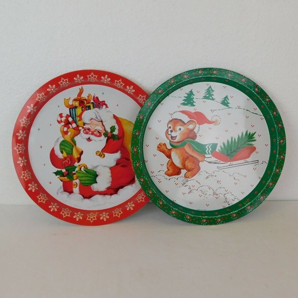 Metal Round Christmas Serving Tray Lot of 2 Vintage Santa Toy Bag Bear Sled Tree - Picture 1 of 9